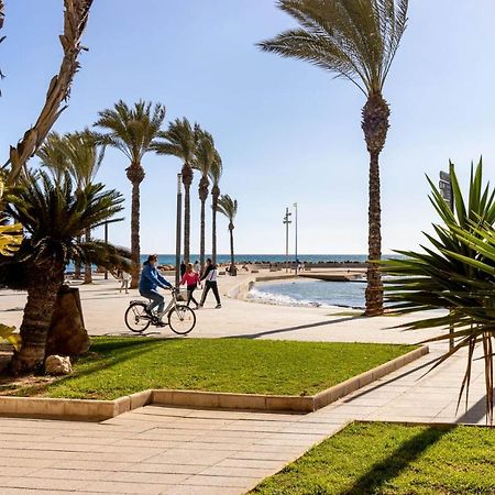 Cozy Appartment Torrevieja At Irina Exterior foto